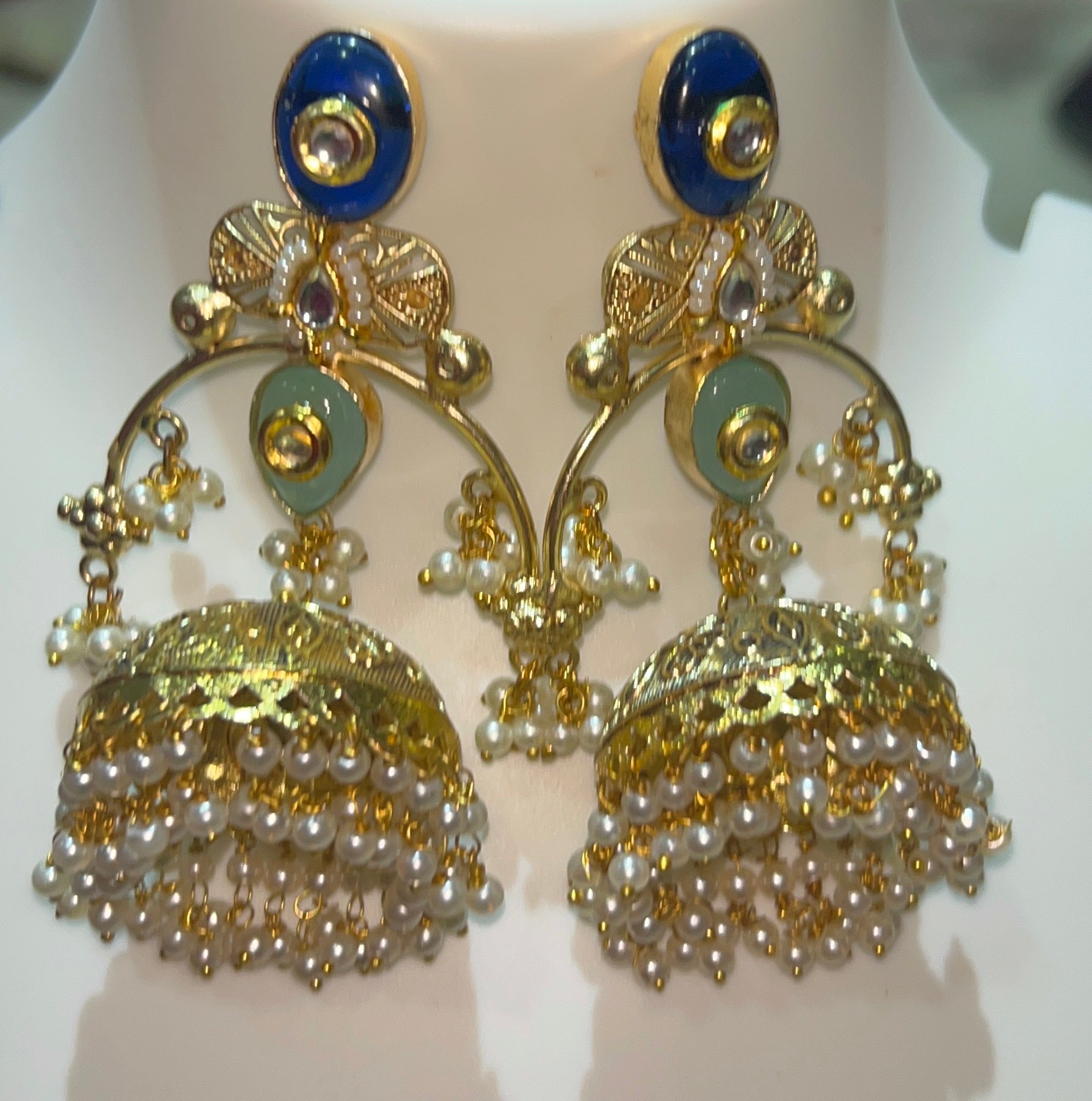 Royal Jhumkas