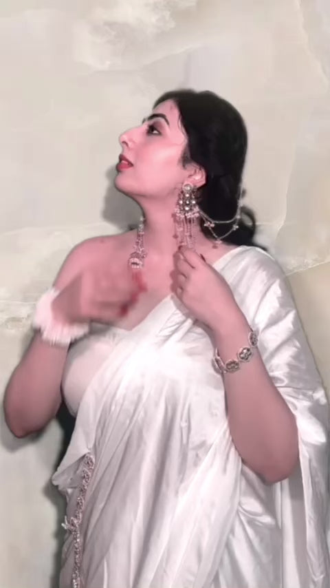 Raqs-e-Noor