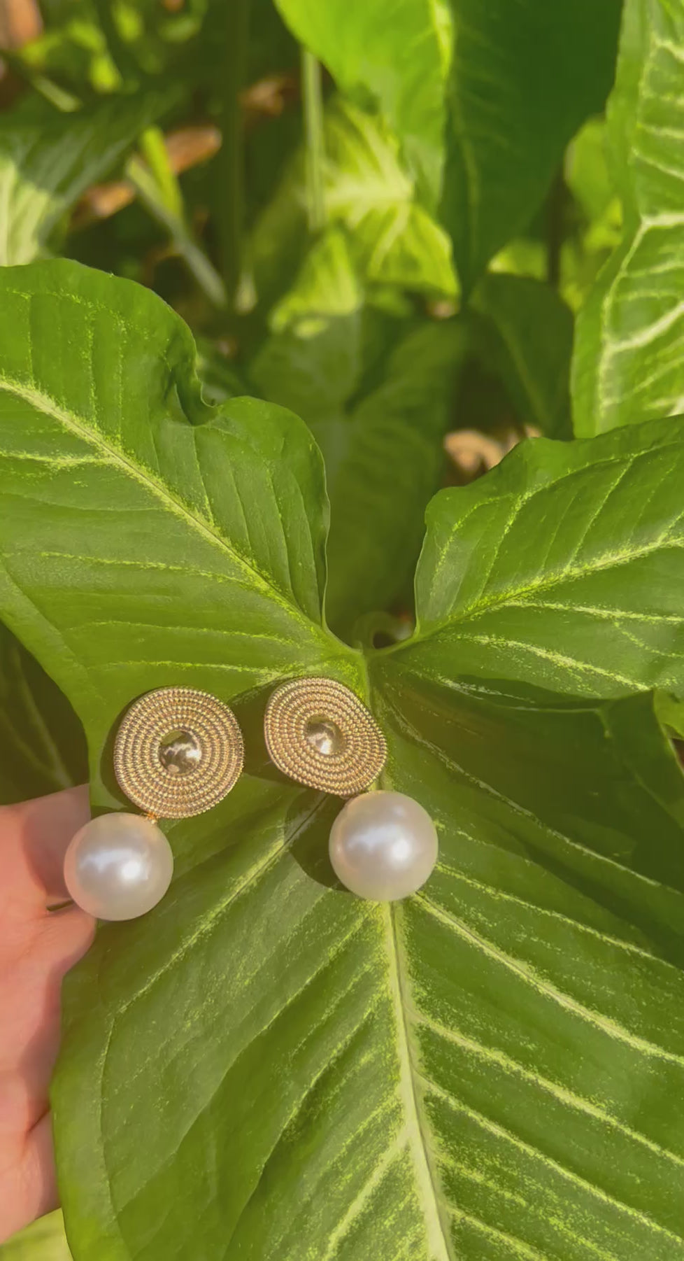 Twist & Pearl